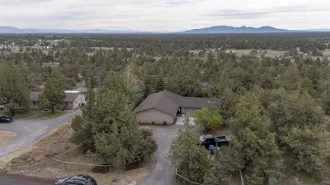 65444 73rd Street Bend OR 97703