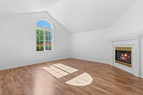 1744 Sandpiper Drive Medford OR 97501