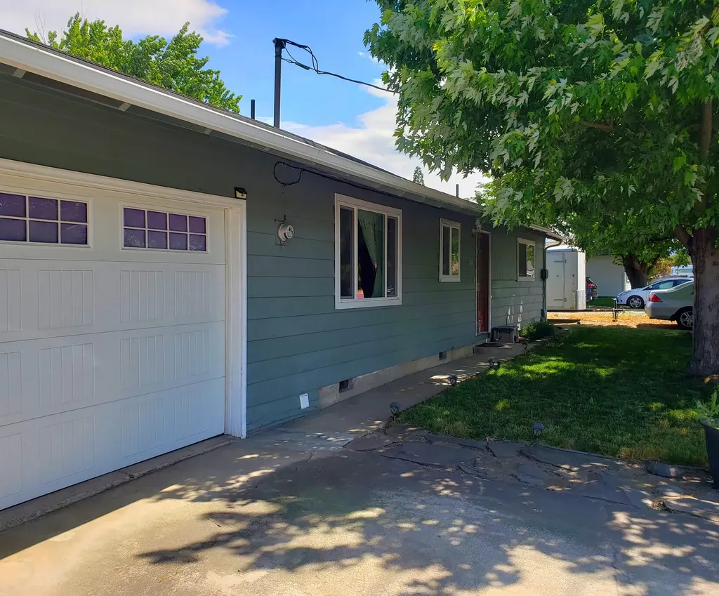 3264 Hanley Road Central Point OR 97502