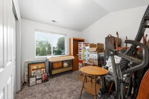 15 Hummingbird Court Eagle Point OR 97524