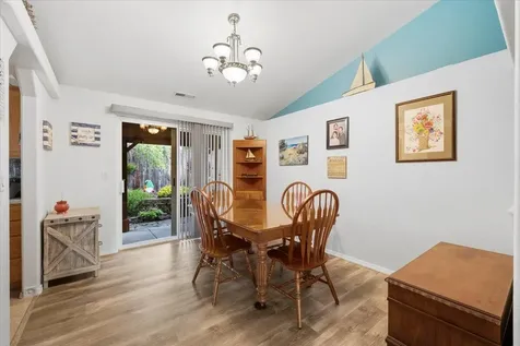 15 Hummingbird Court Eagle Point OR 97524