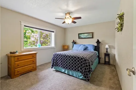 4461 Laurel Avenue Grants Pass OR 97527