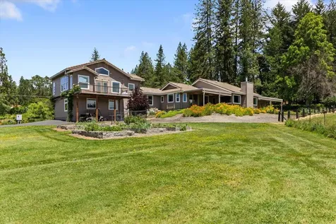 4461 Laurel Avenue Grants Pass OR 97527