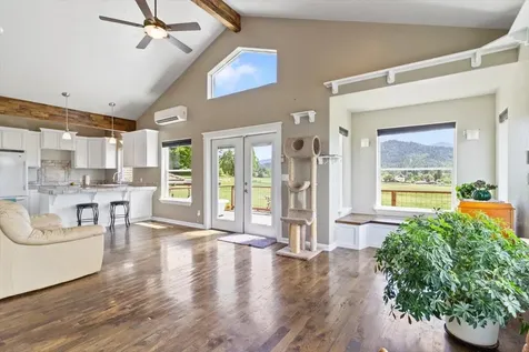 4461 Laurel Avenue Grants Pass OR 97527