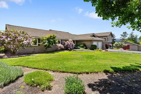 4461 Laurel Avenue Grants Pass OR 97527