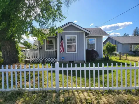 429 N Columbus Avenue Medford OR 97501