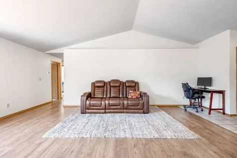 1953 NE Jackson Avenue Bend OR 97701