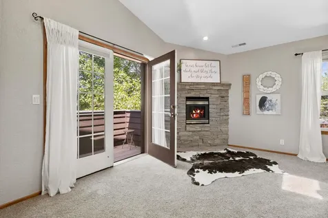61195 Bonny Bridge Bend OR 97702
