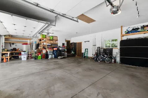61195 Bonny Bridge Bend OR 97702