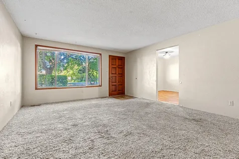 830 N 10th Street Central Point OR 97502