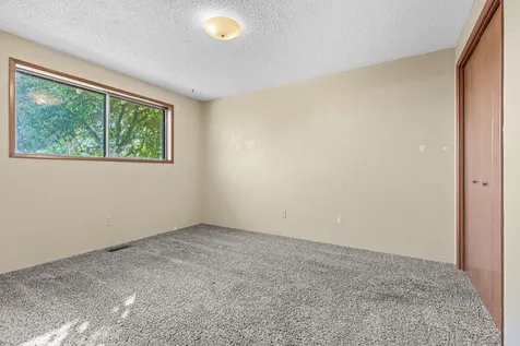 830 N 10th Street Central Point OR 97502