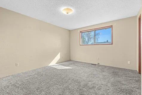 830 N 10th Street Central Point OR 97502