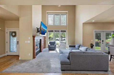 798 Silver Creek Drive Central Point OR 97502
