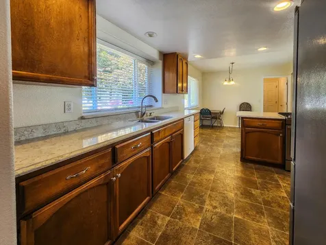931 NW Donna Drive Grants Pass OR 97526