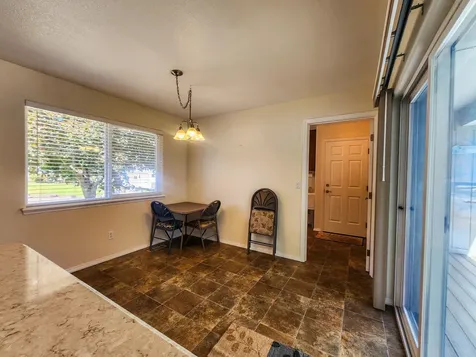 931 NW Donna Drive Grants Pass OR 97526
