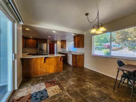 931 NW Donna Drive Grants Pass OR 97526