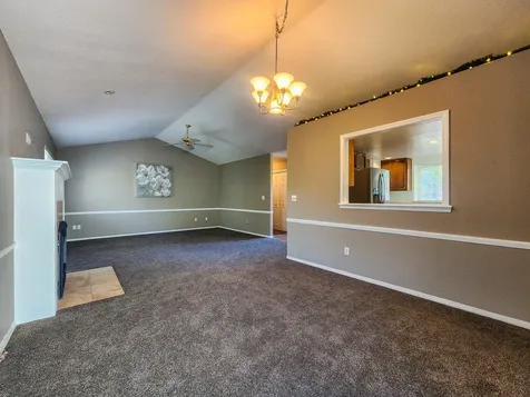 931 NW Donna Drive Grants Pass OR 97526