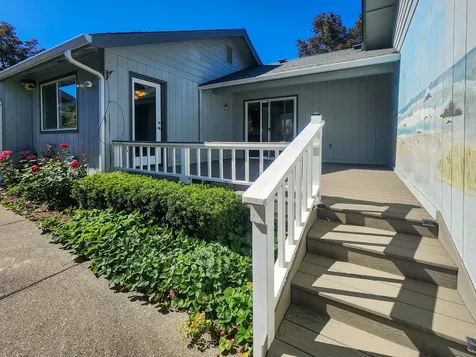 931 NW Donna Drive Grants Pass OR 97526