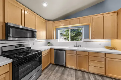 438 NW 19th Street Redmond OR 97756