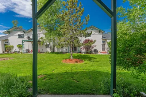 438 NW 19th Street Redmond OR 97756