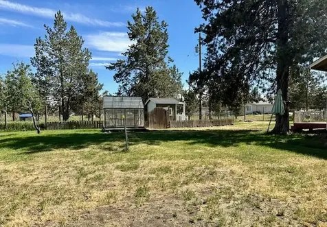 8075 SW Sandy Place Terrebonne OR 97760