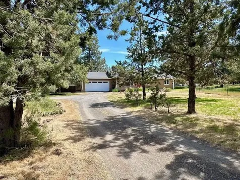 8075 SW Sandy Place Terrebonne OR 97760