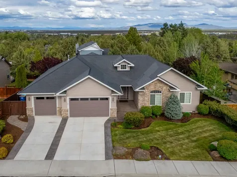 3642 SW 35th Place Redmond OR 97756