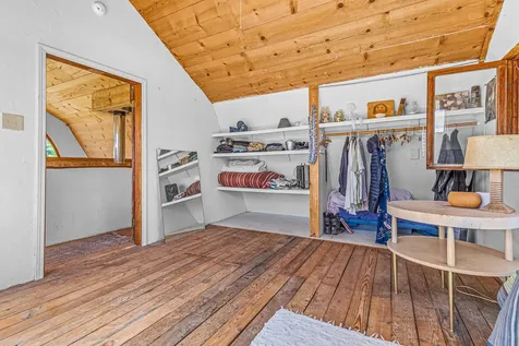 1720 Colestin Road Ashland OR 97520