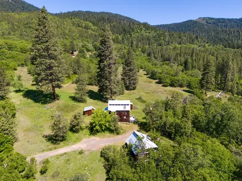1720 Colestin Road Ashland OR 97520