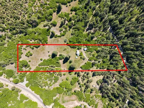 1720 Colestin Road Ashland OR 97520