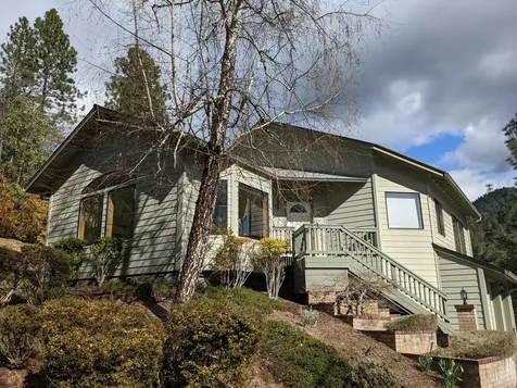 421 Mallory Heights Drive Grants Pass OR 97526