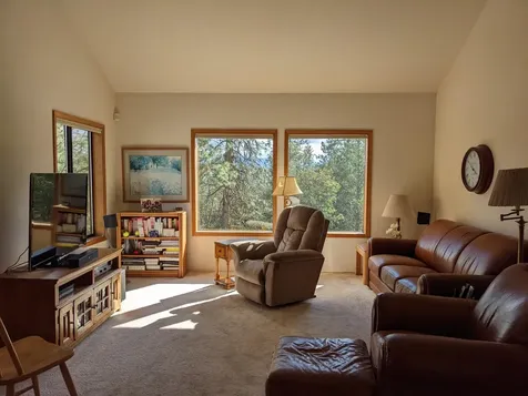 421 Mallory Heights Drive Grants Pass OR 97526