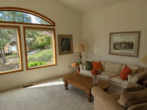 421 Mallory Heights Drive Grants Pass OR 97526