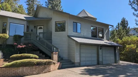 421 Mallory Heights Drive Grants Pass OR 97526