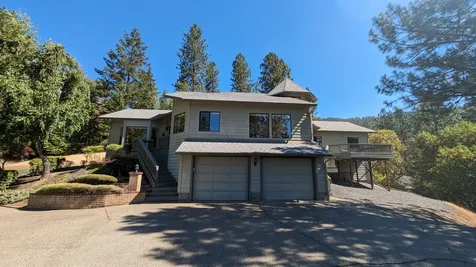 421 Mallory Heights Drive Grants Pass OR 97526