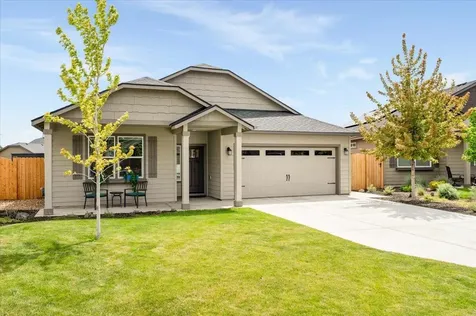 3564 SW Antelope Court Redmond OR 97756