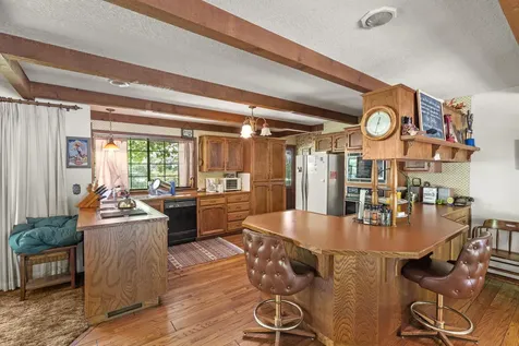 2412 Demaray Drive Grants Pass OR 97527