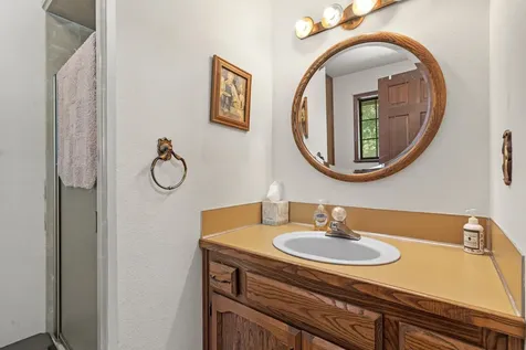 2412 Demaray Drive Grants Pass OR 97527