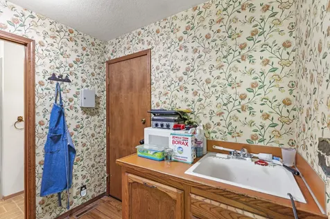 2412 Demaray Drive Grants Pass OR 97527