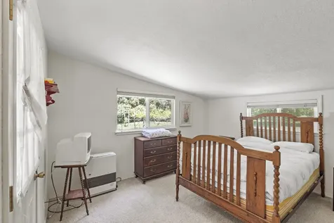 2412 Demaray Drive Grants Pass OR 97527