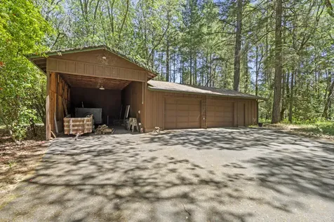 2412 Demaray Drive Grants Pass OR 97527