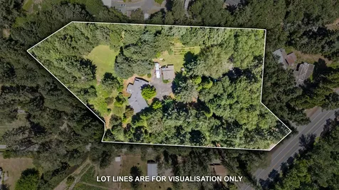 2412 Demaray Drive Grants Pass OR 97527