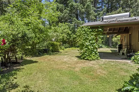 2412 Demaray Drive Grants Pass OR 97527