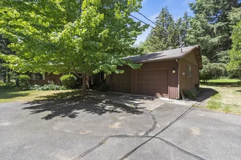 2412 Demaray Drive Grants Pass OR 97527