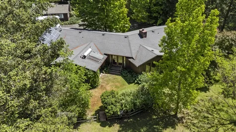 2412 Demaray Drive Grants Pass OR 97527
