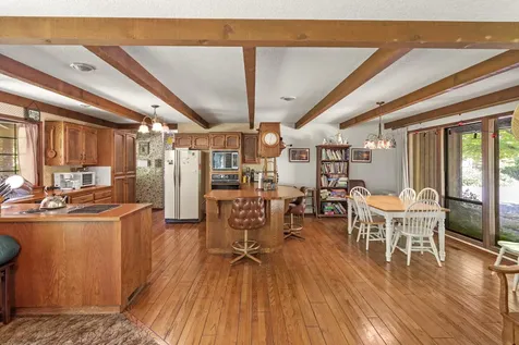 2412 Demaray Drive Grants Pass OR 97527