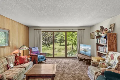 2412 Demaray Drive Grants Pass OR 97527