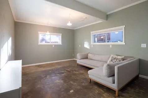 1911 SE Waco Drive Bend OR 97702