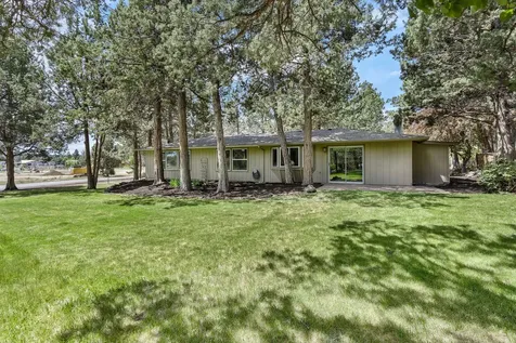 61210 Paulina Lane Bend OR 97702
