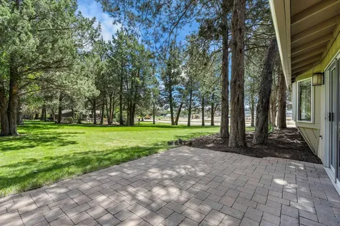 61210 Paulina Lane Bend OR 97702